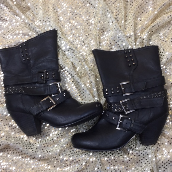 Not Rated Shoes - Not Rated black ankle boots